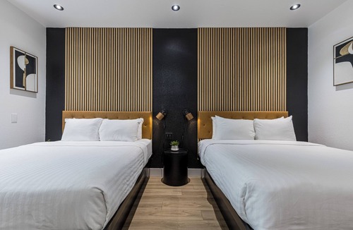 Bentonville Hotel | Newly Renovated Boutique Hotel, Bentonville Minutes to Downtown Crystal Bridges