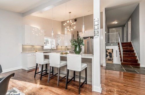 Newtown Square House | Newly Renovated Mid-Century Home