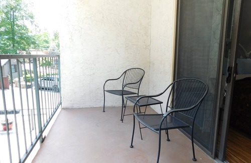Gatlinburg Condo | Oak Square 102 is a lovely condo with private balcony overlooks pool in downtown