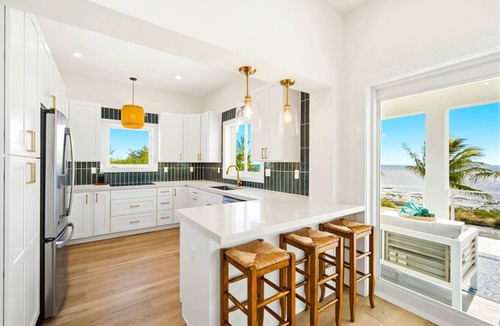 Sugarloaf Key House | Ocean Acres: 3BR Oceanfront Estate on 20 Acres w/Heated/Chilled Pool & Dog-Friendly