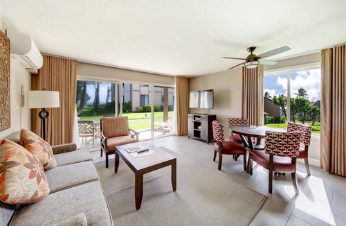 Kapaa House | Ocean View Condo Pono Kai Resort PF-G102