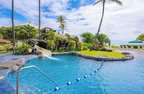 Hanamaulu Apartment | Ocean-View Lihue Resort Condo with Pools, Gym & Spa Access