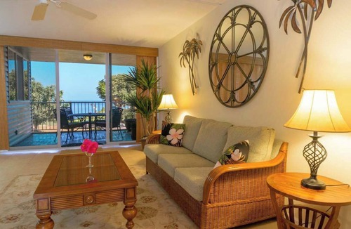 Princeville Condo | Ocean Views! Pickelball Cliffside Yoga