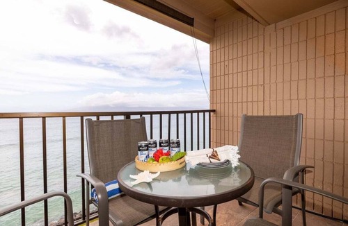 Honokowai Condo | OceanFront 1BD Condo w Ocean Views Pool AC - Kaleialoha 409
