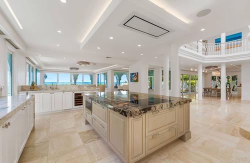 Lanikai House | Oceanfront Lanikai Luxury | 4BR/5.5BA Home w/Lanai, Views & Beach Access