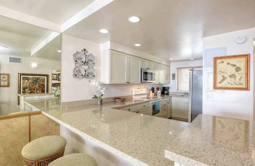Maalaea Condo | Oceanfront Maalaea Condo with Pool & Balcony - Walk to Dining