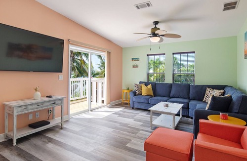 Key West House | Oceanfront Paradise! (15 minutes from Duval)