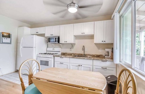 Kailua-Kona Condo | Oceanfront Resort Kona Condo with Lanai, Pool - Walk to Beach