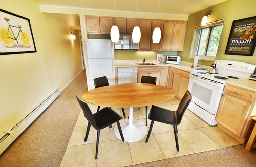 Dillon Condo | On Lake, Views! Walk to Amphitheater, Marina, Dining. End Unit, Deck