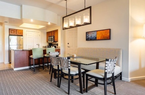 Williamsburg Condo | Orlando | Orlando Golf Retreat | Pool & Golf | 1BR
