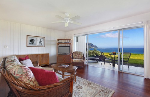 Princeville Condo | Pali Ke Kua 104 with magnificent views of Bali Hai & the blue Pacific