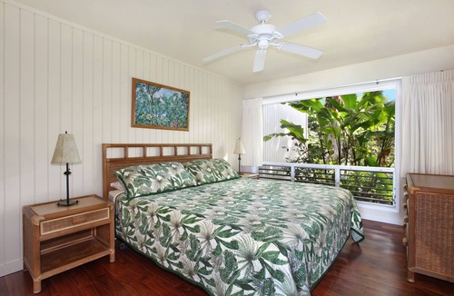 Princeville Condo | Pali Ke Kua 104 with magnificent views of Bali Hai & the blue Pacific