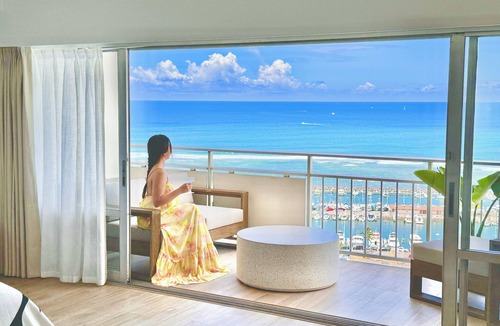Waikiki Apartment | Panoramic Oceanview Resort