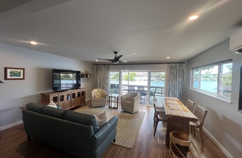 Portlock House | Paradise Found! Hale Mahulia! Fabulous 3 BR Marina Home in Hawaii Kai!