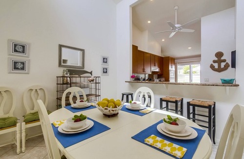 Leucadia Condo | Peaceful Seaside Condo In Seabluffe, Leucadia. 1 Minute Walk To Private Beach.
