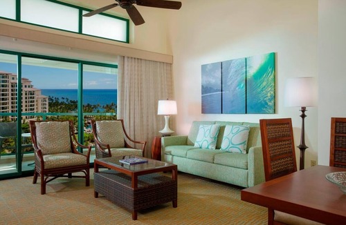 Ko Olina Resort | Penthouse, Ocean View, Marriott Ko 'Olina Beach Resort; Dec 26 - Jan 2 only