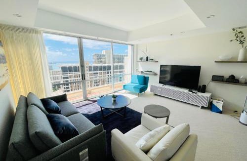 Waikiki Apartment | Penthouse Ocean view Two Bedroom Sleeps eight 2607