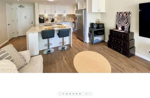 Ala Moana Condo | Perfect Ocean view 2-bedroom condo that’s centrally located near Ala Moana beach