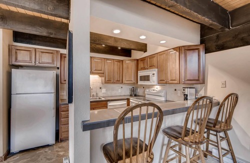 Copper Mountain Village Condo | Perfect Ski In/Ski Out Condo in Center Village
