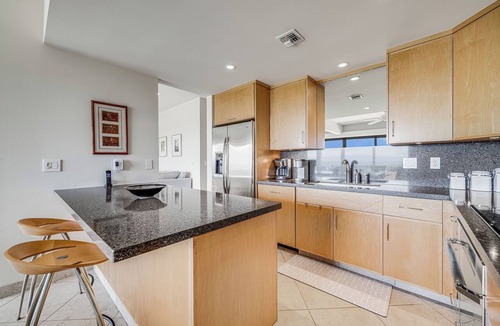 Wailea Condo | Premium Oceanfront Makena Surf #F-102 with Central AC & Island Views