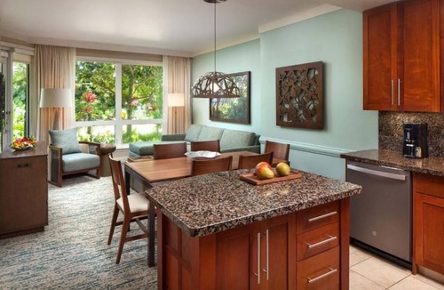 Princeville Resort | Princeville Resort 2 Bedroom Villa Sleeps 8