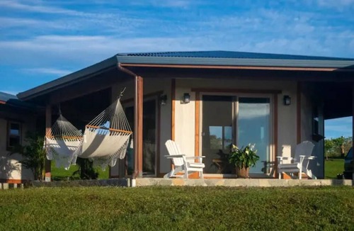 Hilo House | Private Eco Bungalow Ocean Views Stunning Sunrises