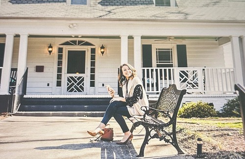 Travelers Rest House | Private Estate Sleeps 24 - Pool - Walk Downtown - Weddings Reunions Furman