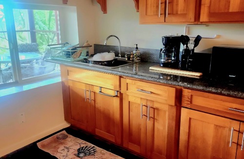 Pupukea House | Private Home, Exclusive Community, Sleeps 5+,w/view, A/C, Full kitchen, Laundry