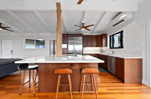 Mokuleia House | Private Oceanfront Luxury on Oahu’s North Shore
