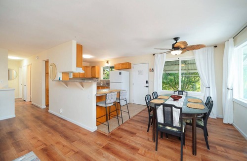 Kapoho House | Private Pool Hot Tub 4BR Rainforest Retreat