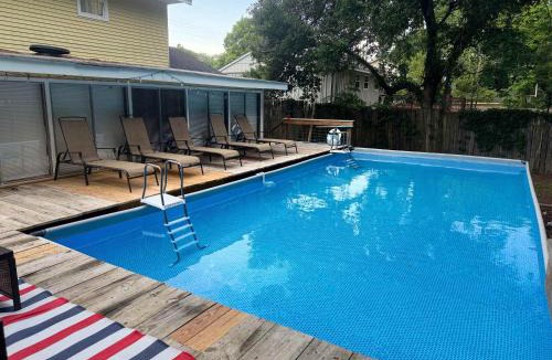 Mobile House | Private Pool & Yard Mins to Dining & University