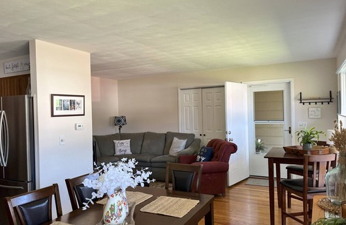 Auburn House | Quaint ranch house within walking distance to Emerson Park on Owasco Lake.