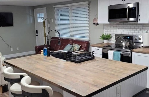 Southwest Raleigh House | Raleigh 3BR Home with EV Charger & Game Arcade