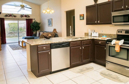 Lake Berkley Villa | Ref 11. Lake Berkley, outdoor cinema, own pool. Near Disney