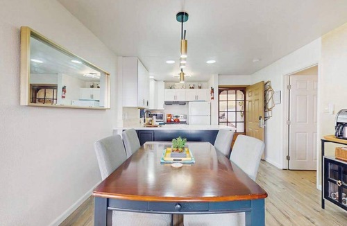 Nawiliwili Condo | Relax Poolside in Lihue After Island Adventures