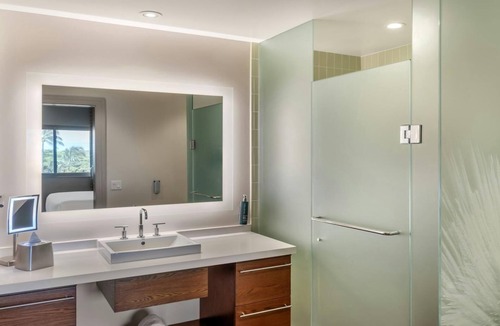 Waikoloa Resort | Relax & Recharge: 1 Bedroom Plus Suite at Kings’ Land Waikoloa
