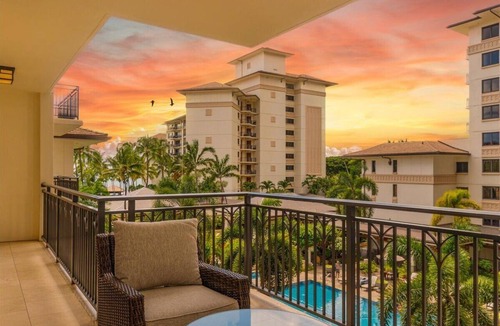 Ko Olina Condo | Relaxing 4th floor with Lap Pool View - Ocean Tower Beach Villa