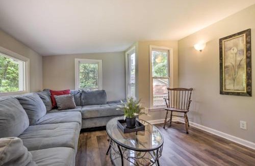 Raleigh House | Renovated Raleigh Retreat w/Patio in North Hills!