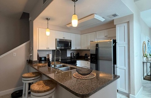 Kapolei House | Resort Living in beautiful Ko Olina Hillside Villas!
