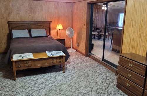 Norfork House | Riverfront