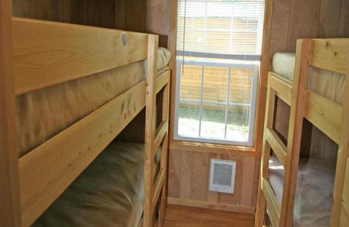 Lenhartsville Other | Robin Hill Camping Resort Premium Cottage 11