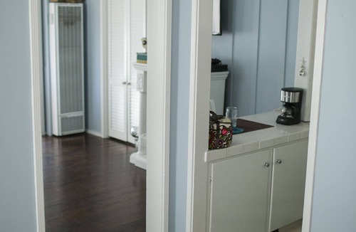 The Strand Cottage | Romantic Nostalgic Cottage
