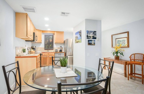 Kailua-Kona Condo | Royal Sea Cliff Kona 103 Garden View 1 Bedroom