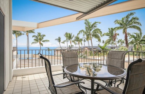 Kailua-Kona Condo | Royal Sea Cliff Kona Ocean View 1 Bedroom
