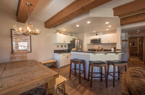 Mount Crested Butte Condo | Rustic-Contemporary 3Br With Great Views!