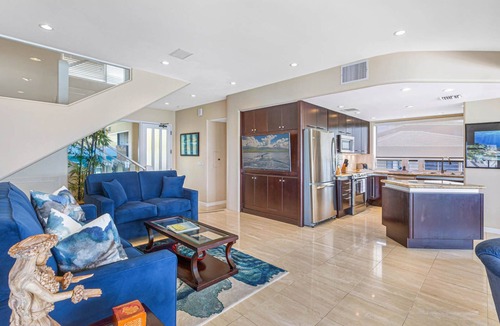 Kapalua Condo | SALE! Luxurious Ocean Front Penthouse 2Bd/3Bath Save 200 USD/night on open dates