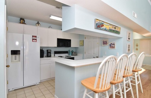 Bethany Beach Condo | Sea Colony Beach, Tennis & Pickleball - Fitness Center Block - Sunny South Face