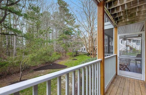 Bethany Beach Condo | Sea Colony Tennis 1st-floor condo with sauna, gym, & pool