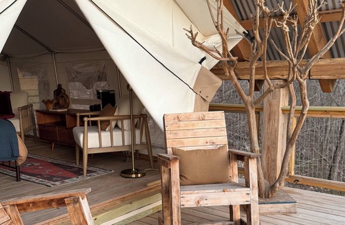 Gentry Cabin | Secluded and romantic: The perfect glamping getaway guests are loving!