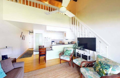 Kaunakakai Condo | Secluded Top-Floor Molokai Condo with Ocean Views & Pool